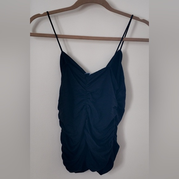 Elegant Black Ruched Women's Tank Top Size L - Minimal , Casual - Picture 5 of 6